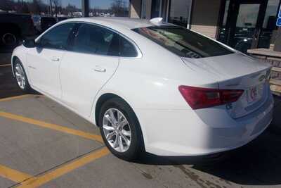 2023 Chevrolet Malibu, $15999.0. Photo 5
