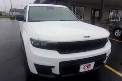 2023 Jeep Grand Cherokee L, $24999.0. Photo 3