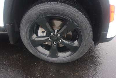 2023 Jeep Grand Cherokee L, $24999.0. Photo 4