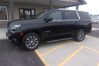 2022 Chevrolet Tahoe, $36999.0. Photo 2