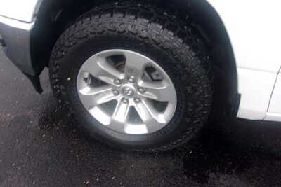 2023 RAM 1500 Crew Cab, $29999.0. Photo 6