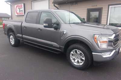 2022 Ford F150 Crew Cab, $27999.0. Photo 2