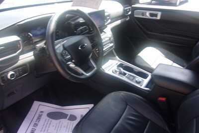 2020 Ford Explorer, $17999.0. Photo 9