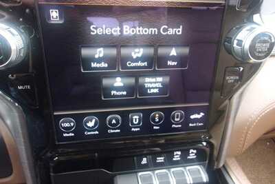 2020 RAM 1500 Crew Cab, $32999.0. Photo 12