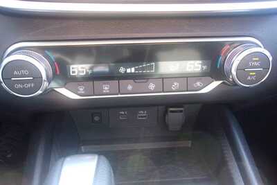 2025 Nissan Altima, $20349.0. Photo 11
