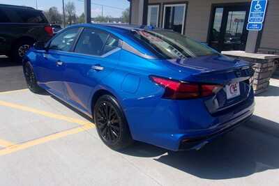2025 Nissan Altima, $20349.0. Photo 5