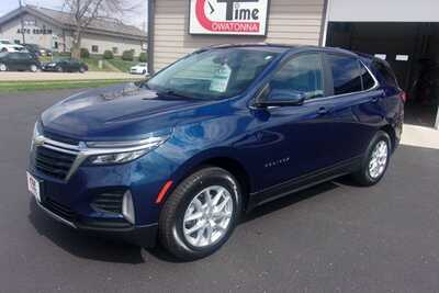 2023 Chevrolet Equinox, $17999.0. Photo 2