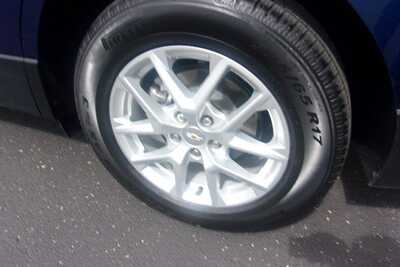 2023 Chevrolet Equinox, $17999.0. Photo 6