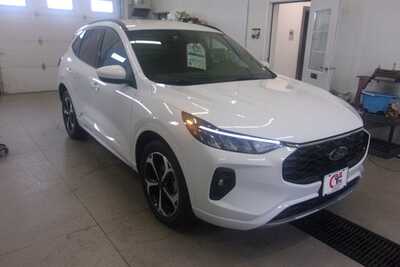 2023 Ford Escape, $17999.0. Photo 1
