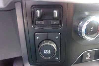 2023 Ford F150 Crew Cab, $32999.0. Photo 11
