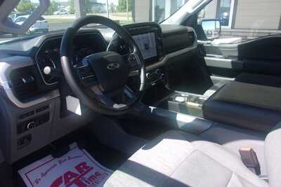2023 Ford F150 Crew Cab, $27999.0. Photo 7