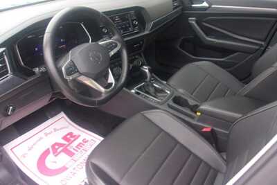 2022 Volkswagen Jetta, $13999.0. Photo 8