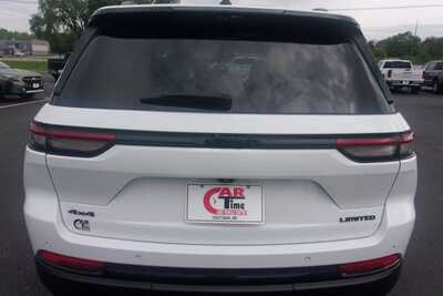 2023 Jeep Grand Cherokee, $28349.0. Photo 5