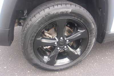 2023 Jeep Grand Cherokee, $28349.0. Photo 7