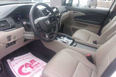 2022 Honda Pilot, $27349.0. Photo 9