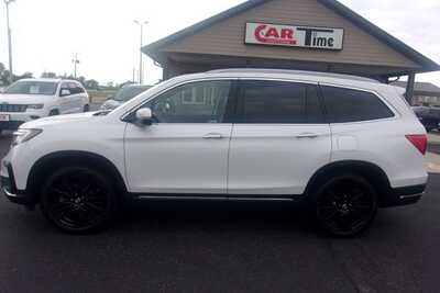 2022 Honda Pilot, $27349.0. Photo 1