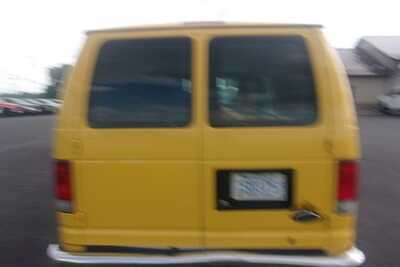 2004 Ford Econoline Cargo, $3349.0. Photo 4