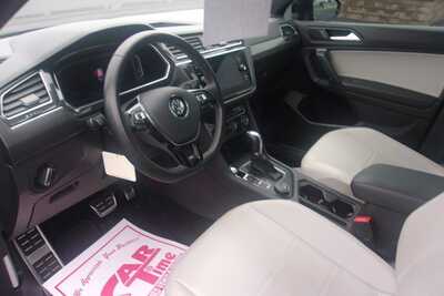 2019 Volkswagen Tiguan, $15349.0. Photo 11
