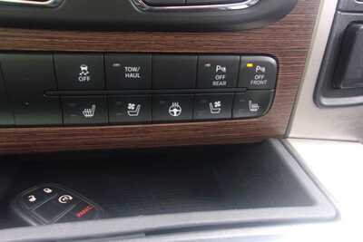 2017 RAM 1500, $16349.0. Photo 12