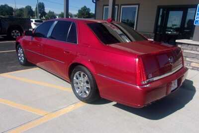 2009 Cadillac DTS, $6849.0. Photo 4