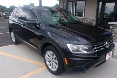 2018 Volkswagen Tiguan, $13349.0. Photo 3