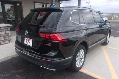 2018 Volkswagen Tiguan, $13349.0. Photo 5