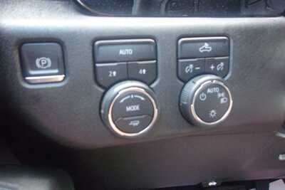2024 Chevrolet 1500 Crew Cab, $30349.0. Photo 11