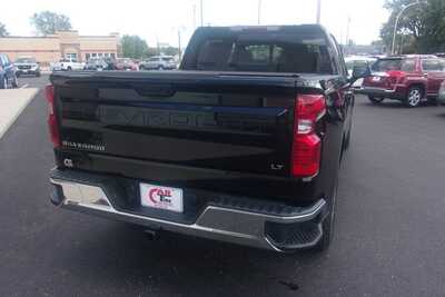 2024 Chevrolet 1500 Crew Cab, $30349.0. Photo 4