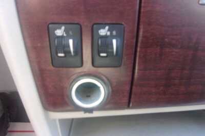 2013 Toyota Sienna, $10349.0. Photo 8