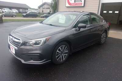 2018 Subaru Legacy, $13349.0. Photo 2