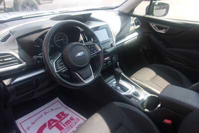 2020 Subaru Forester, $15349.0. Photo 6
