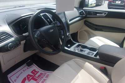 2022 Ford Edge, $18349.0. Photo 9