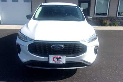 2024 Ford Escape, $17349.0. Photo 4