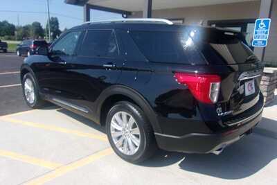 2021 Ford Explorer, $20349.0. Photo 5