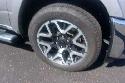 2025 RAM 1500 Crew Cab, $37349.0. Photo 4