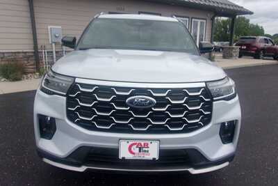 2025 Ford Explorer, $40349.0. Photo 4