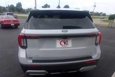 2025 Ford Explorer, $40349.0. Photo 5