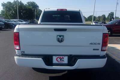 2017 RAM 1500 Crew Cab, $14349.0. Photo 5