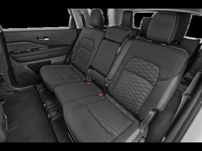 2022 Nissan Pathfinder, $22349.0. Photo 9