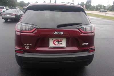 2021 Jeep Cherokee, $19349.0. Photo 6