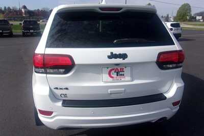 2018 Jeep Grand Cherokee, $18349.0. Photo 5