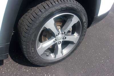 2023 Jeep Grand Cherokee L, $26349.0. Photo 7