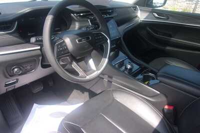 2023 Jeep Grand Cherokee L, $26349.0. Photo 8