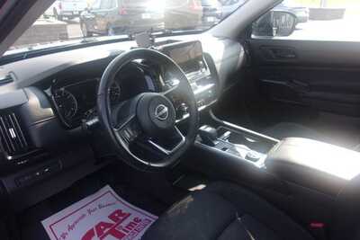 2024 Nissan Pathfinder, $23349.0. Photo 12
