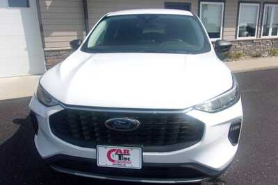 2023 Ford Escape, $15349.0. Photo 3