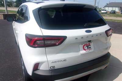 2023 Ford Escape, $15349.0. Photo 5