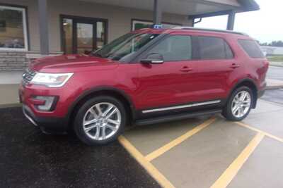 2017 Ford Explorer, $16349.0. Photo 2