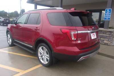2017 Ford Explorer, $16349.0. Photo 5