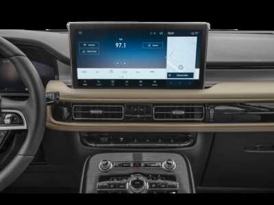2022 Lincoln Nautilus, $27349.0. Photo 7
