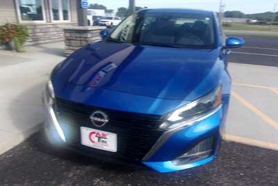 2025 Nissan Altima, $20349.0. Photo 4